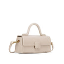 Bolsa Estruturada com Alça de Mão e Fecho Clássico