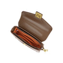 Bolsa Flap com Corrente e Detalhe Piramidal