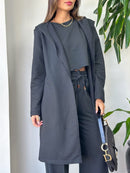 Conjunto Calça + blusa + trench coat